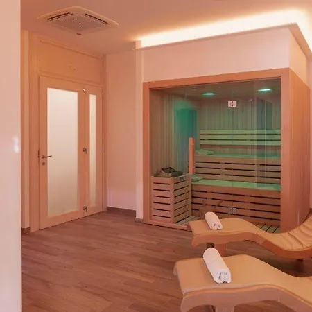 Nuovo Parco 3* 세스톨로